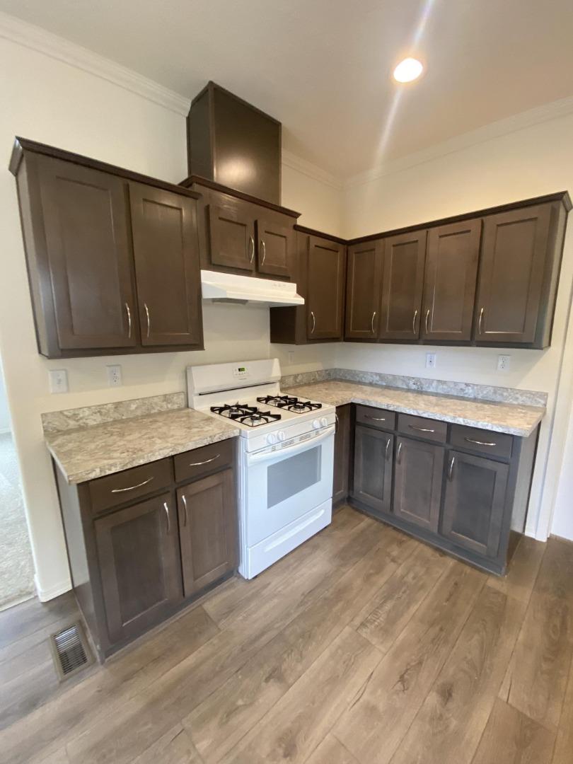 99 Marigold Avenue # 99, Auburn, California 95603, 2 Bedrooms Bedrooms, ,2 BathroomsBathrooms,Manufactured In Park,For Sale,99 Marigold Avenue # 99,ML81987448