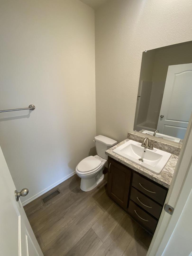 Detail Gallery Image 3 of 21 For 99 Marigold Ave #99,  Auburn,  CA 95603 - 2 Beds | 2 Baths