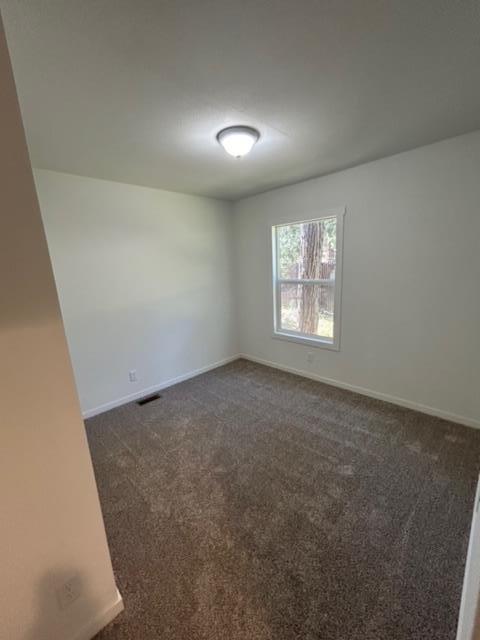 1025 Amber Loop # 1025, Grass Valley, California 95945, 2 Bedrooms Bedrooms, ,2 BathroomsBathrooms,Manufactured In Park,For Sale,1025 Amber Loop # 1025,ML81987451