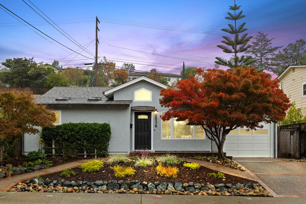 Detail Gallery Image 1 of 38 For 2836 Sunset Ter, San Mateo,  CA 94403 - 3 Beds | 2 Baths