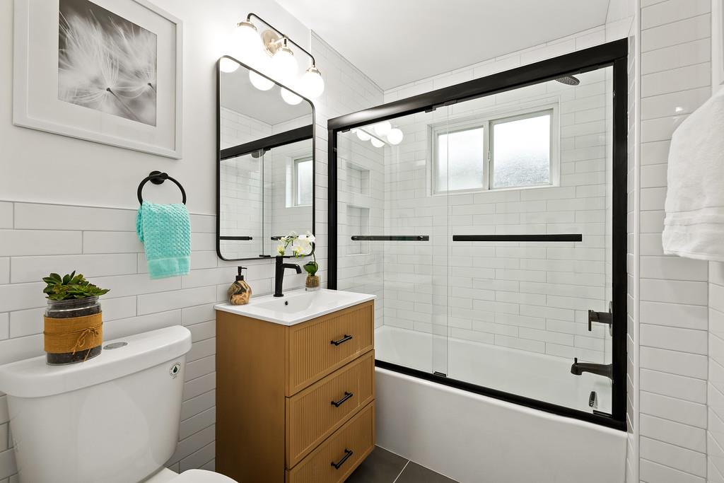 Detail Gallery Image 22 of 38 For 2836 Sunset Ter, San Mateo,  CA 94403 - 3 Beds | 2 Baths