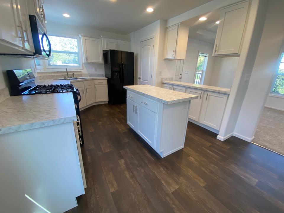 110 Marigold Avenue # 110, Auburn, California 95603, 3 Bedrooms Bedrooms, ,Manufactured In Park,For Sale,110 Marigold Avenue # 110,ML81987455
