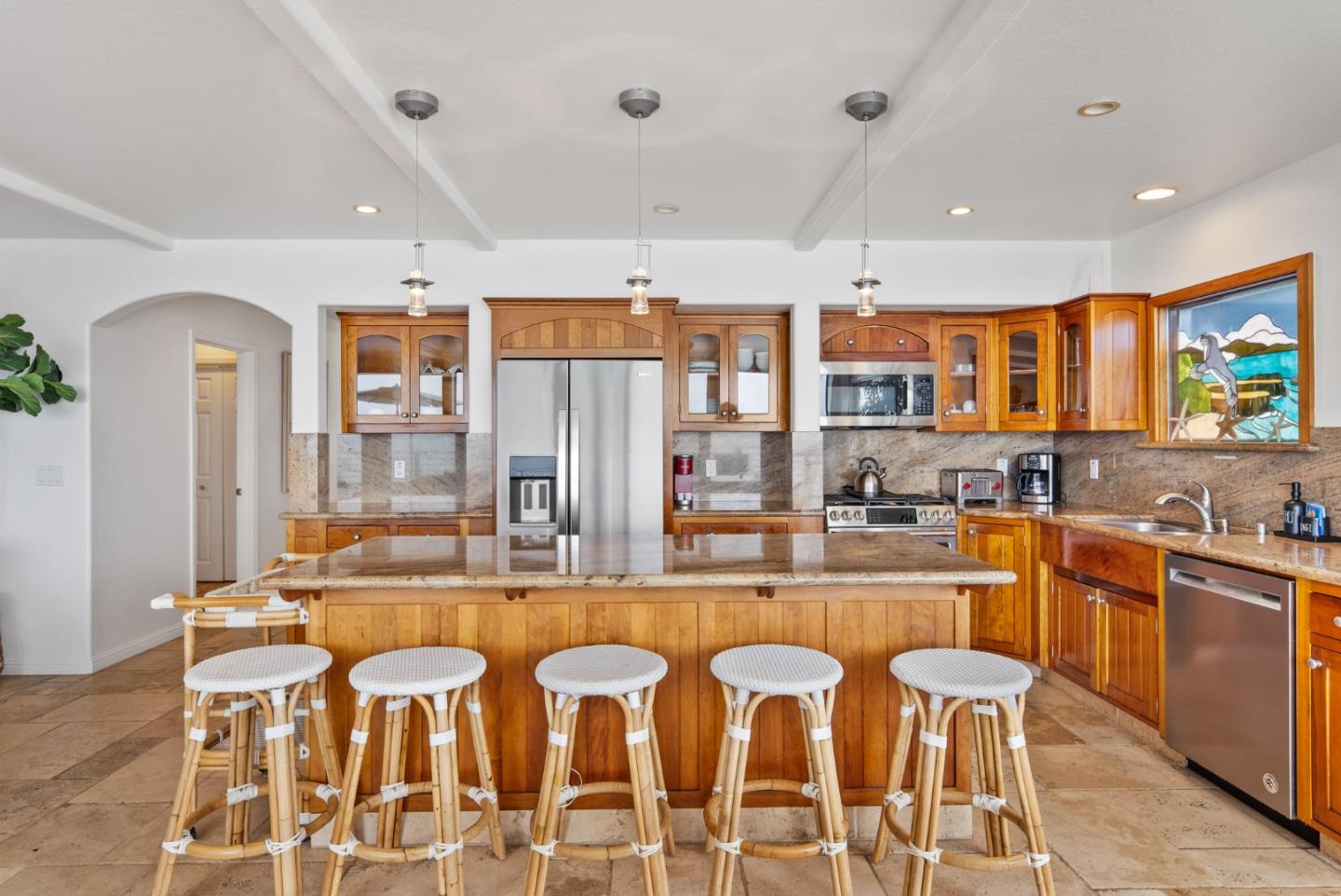 Detail Gallery Image 20 of 44 For 22818 E Cliff Dr, Santa Cruz,  CA 95062 - 4 Beds | 3 Baths