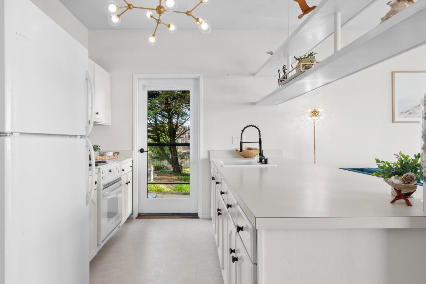 Detail Gallery Image 25 of 60 For 13 Pelican Pt #13,  Watsonville,  CA 95076 - 2 Beds | 2 Baths