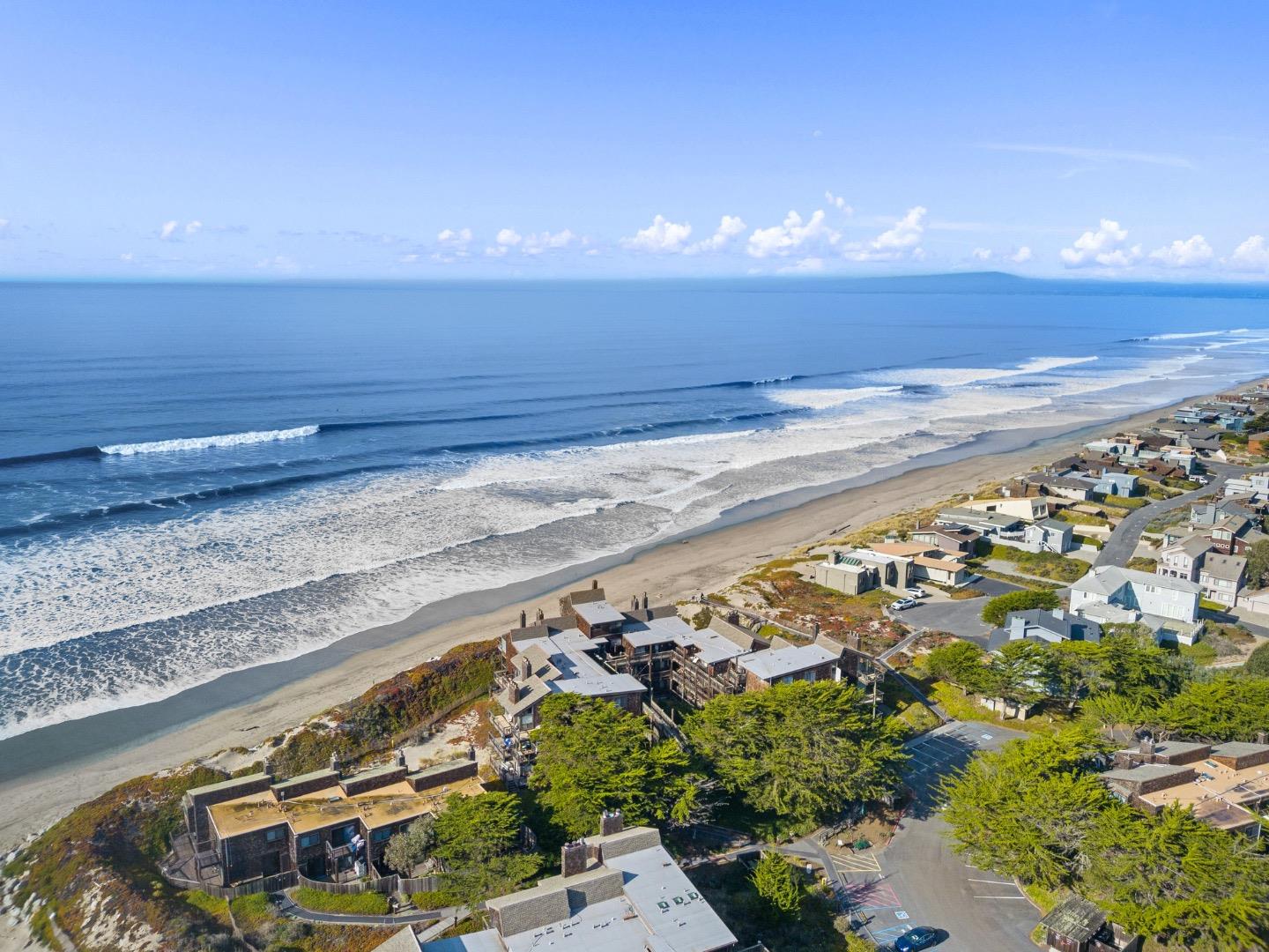 Detail Gallery Image 55 of 60 For 13 Pelican Pt #13,  Watsonville,  CA 95076 - 2 Beds | 2 Baths