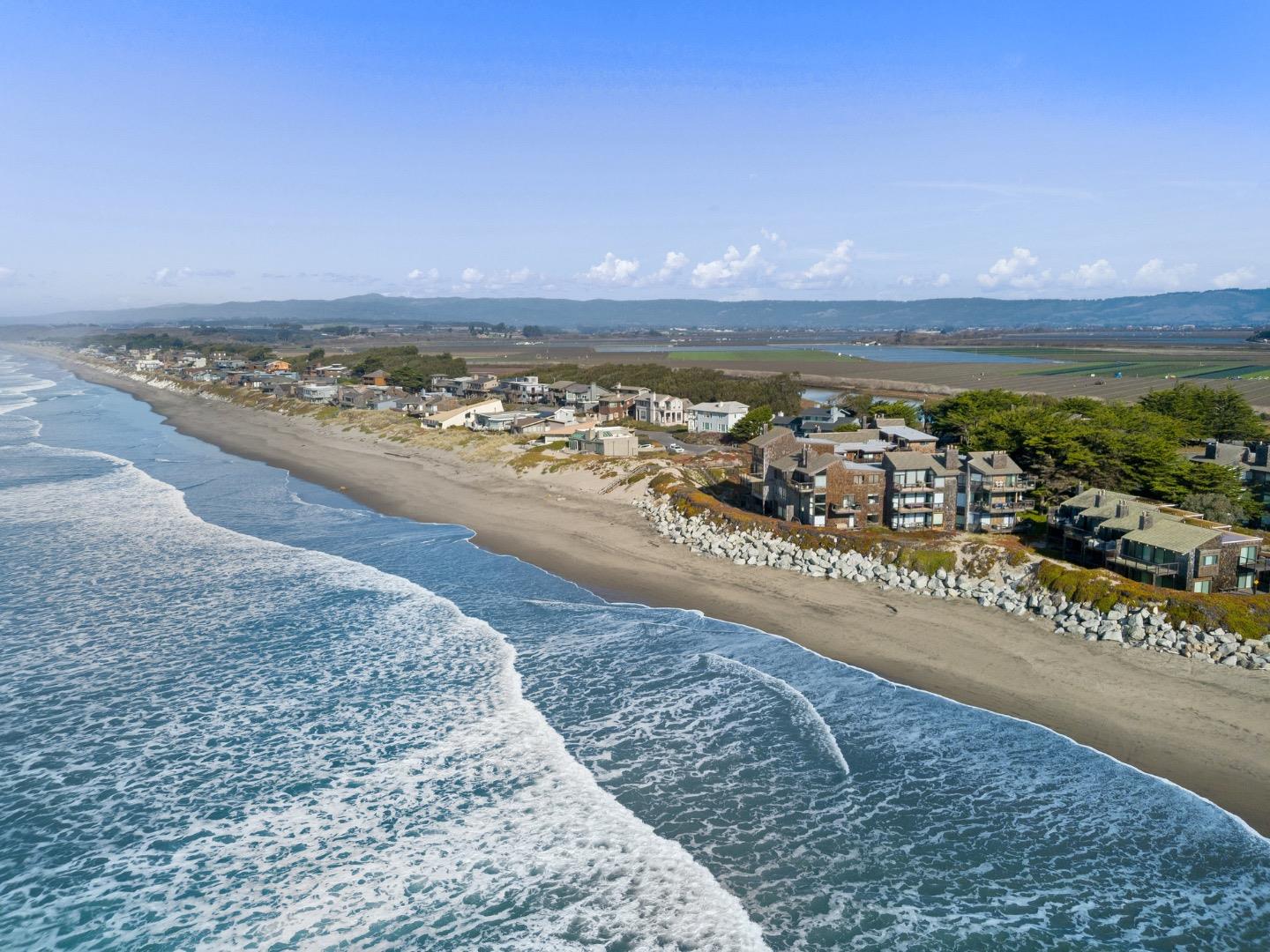 Detail Gallery Image 56 of 60 For 13 Pelican Pt #13,  Watsonville,  CA 95076 - 2 Beds | 2 Baths