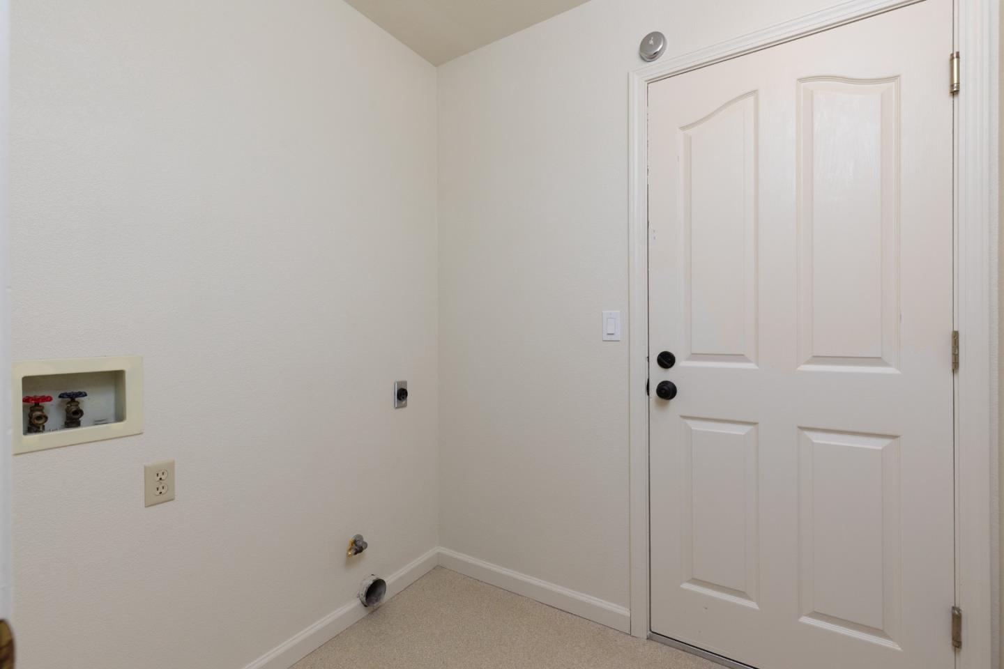 Detail Gallery Image 20 of 25 For 424 Hannon Ave, Monterey,  CA 93940 - 3 Beds | 2 Baths