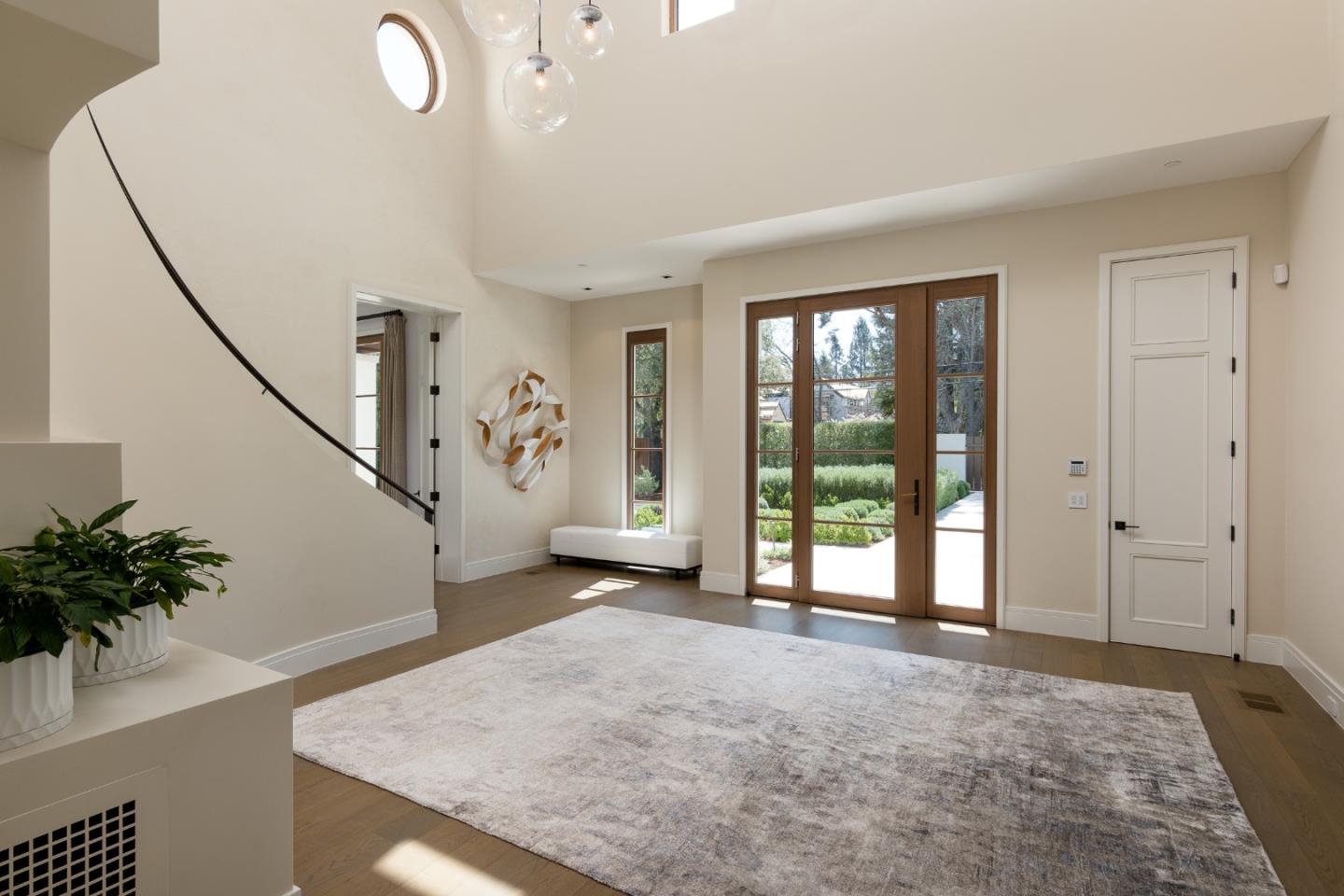 Detail Gallery Image 12 of 82 For 43 Linda Vista Ave, Atherton,  CA 94027 - 4 Beds | 5/2 Baths