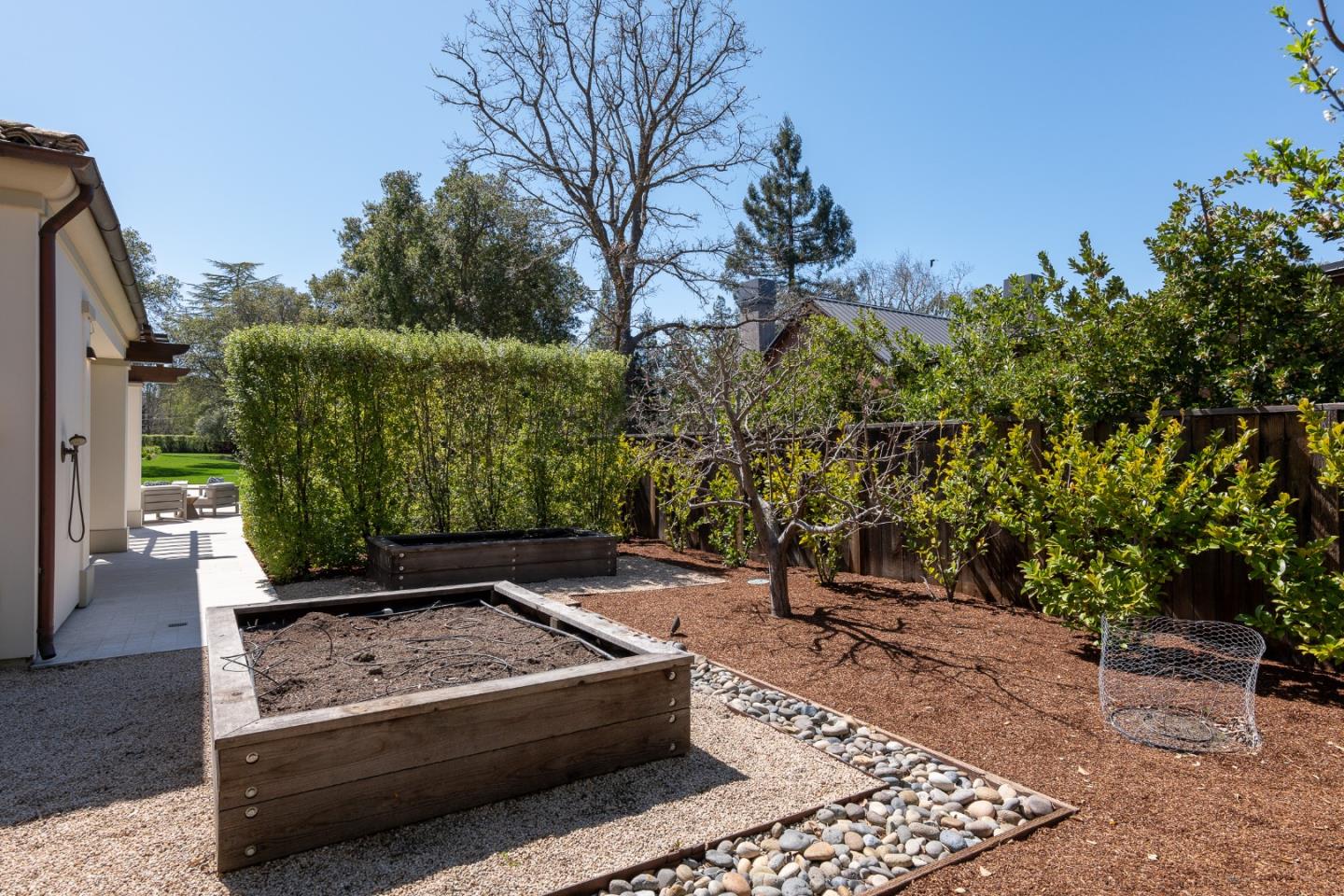 Detail Gallery Image 79 of 82 For 43 Linda Vista Ave, Atherton,  CA 94027 - 4 Beds | 5/2 Baths