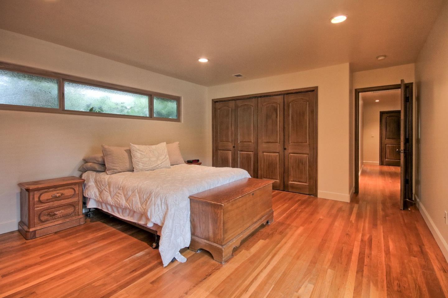 Detail Gallery Image 5 of 20 For 22590 Veronica Dr, Salinas,  CA 93908 - 4 Beds | 2 Baths