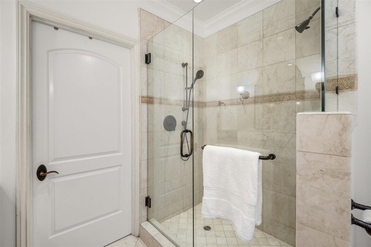 Detail Gallery Image 27 of 37 For 1220 Crompton Rd, Redwood City,  CA 94061 - 3 Beds | 2 Baths