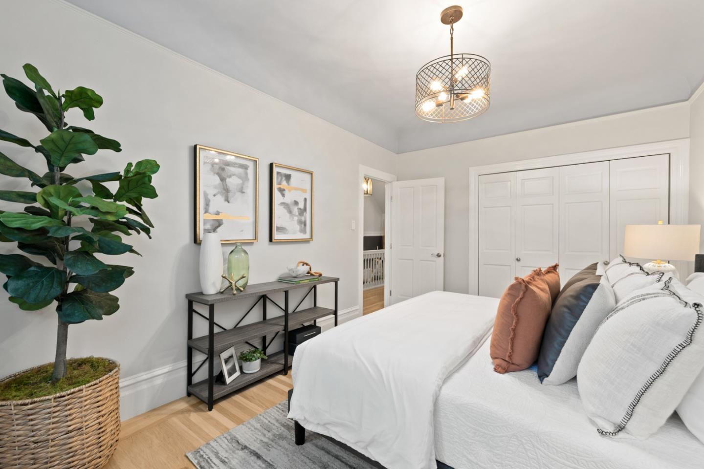 Detail Gallery Image 33 of 35 For 858 Green St, San Francisco,  CA 94133 - 2 Beds | 1 Baths