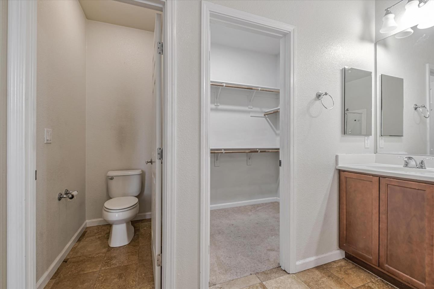 Detail Gallery Image 21 of 32 For 823 Woodson Dr, Oakland,  CA 94603 - 3 Beds | 2/1 Baths