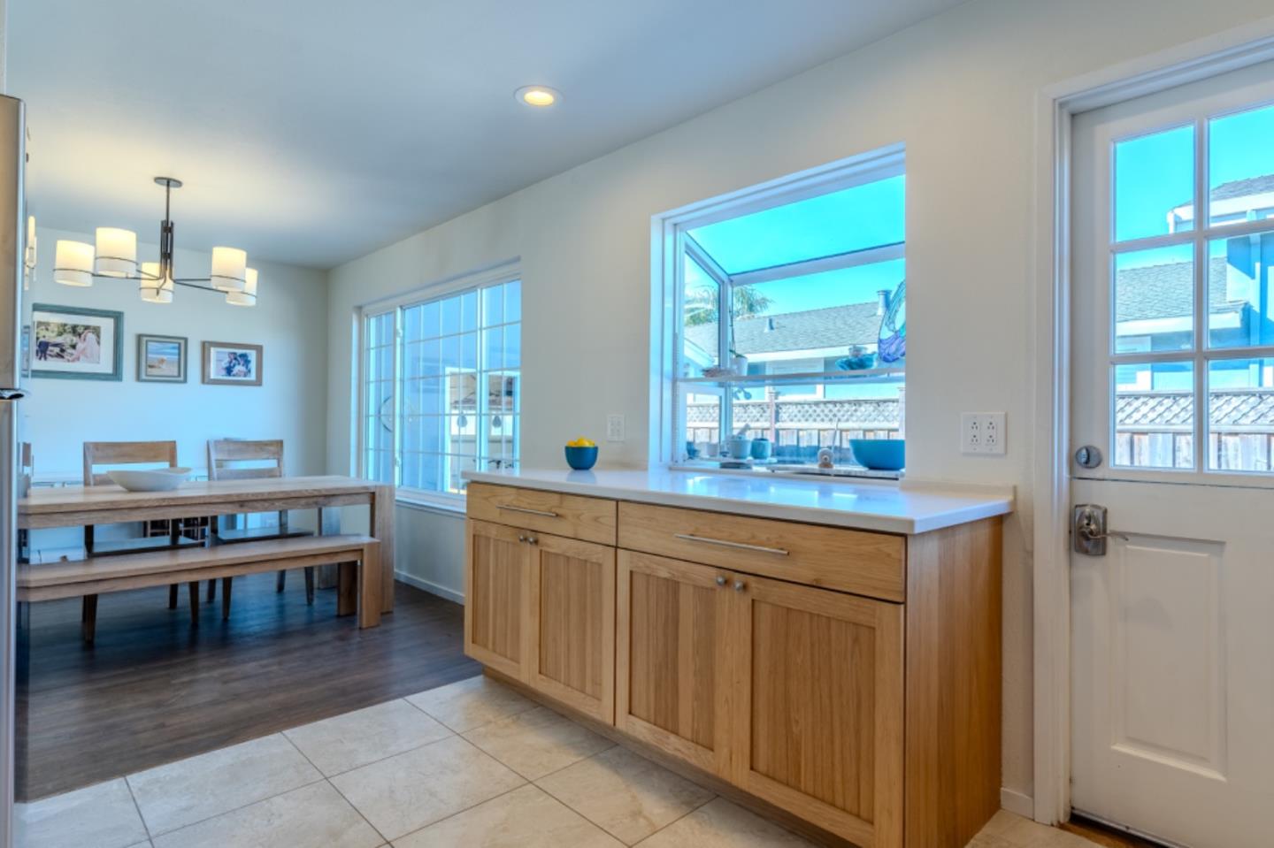 Detail Gallery Image 24 of 58 For 1343 De Solo Dr, Pacifica,  CA 94044 - 3 Beds | 2 Baths