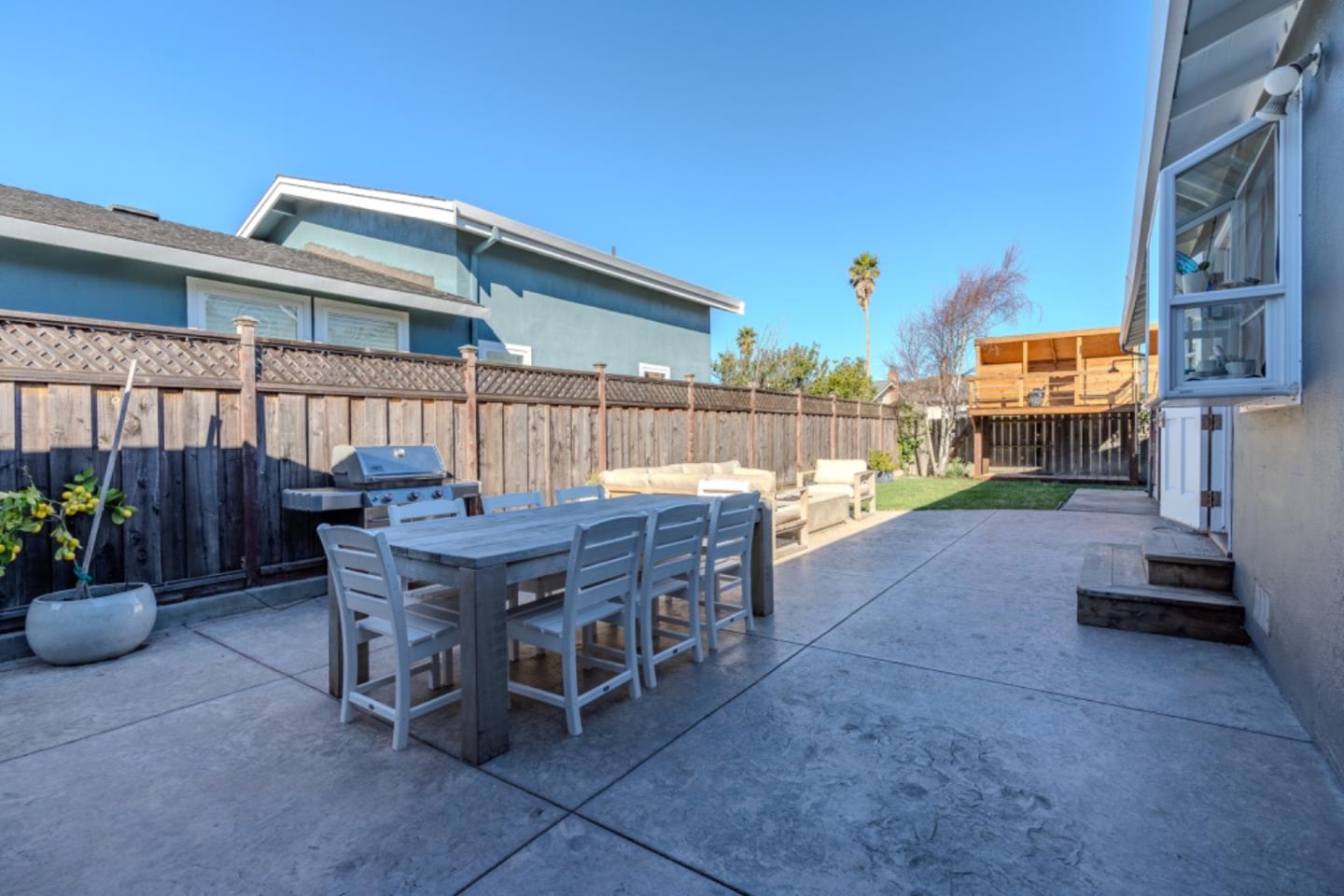 Detail Gallery Image 38 of 58 For 1343 De Solo Dr, Pacifica,  CA 94044 - 3 Beds | 2 Baths