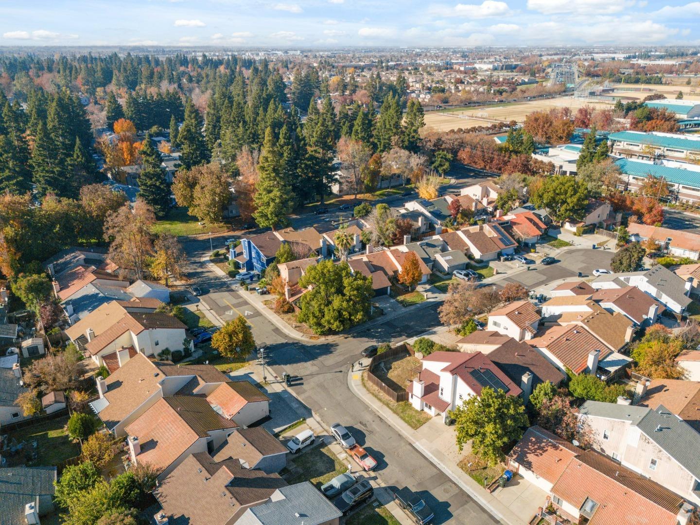 Detail Gallery Image 29 of 31 For 5 Yahi Ct, Sacramento,  CA 95833 - 2 Beds | 2 Baths