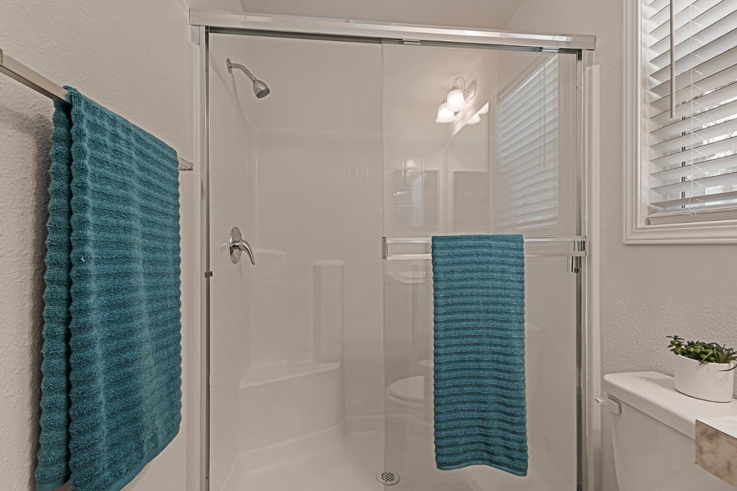 108 Cottonwood Road # 108, Oroville, California 95965, 2 Bedrooms Bedrooms, ,2 BathroomsBathrooms,Manufactured In Park,For Sale,108 Cottonwood Road # 108,ML81987564