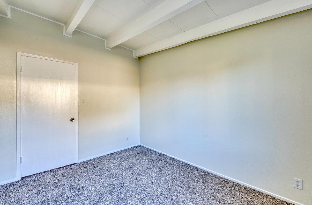 Detail Gallery Image 12 of 17 For 1464 Teton Ave, Salinas,  CA 93906 - 3 Beds | 1/1 Baths