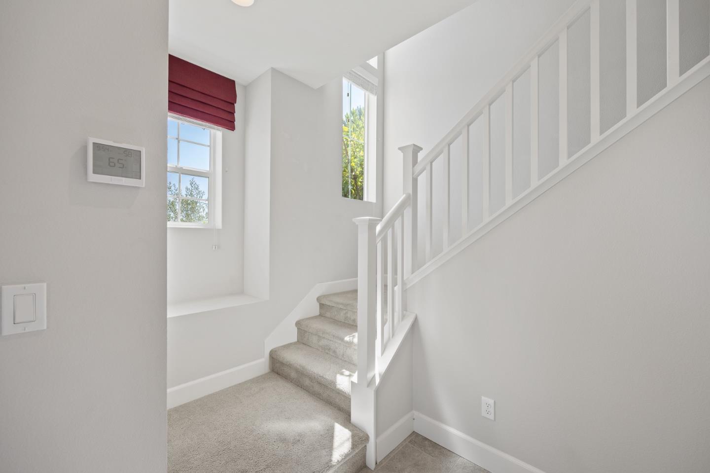 Detail Gallery Image 10 of 23 For 2981 Abrams Dr, Marina,  CA 93933 - 3 Beds | 2/1 Baths