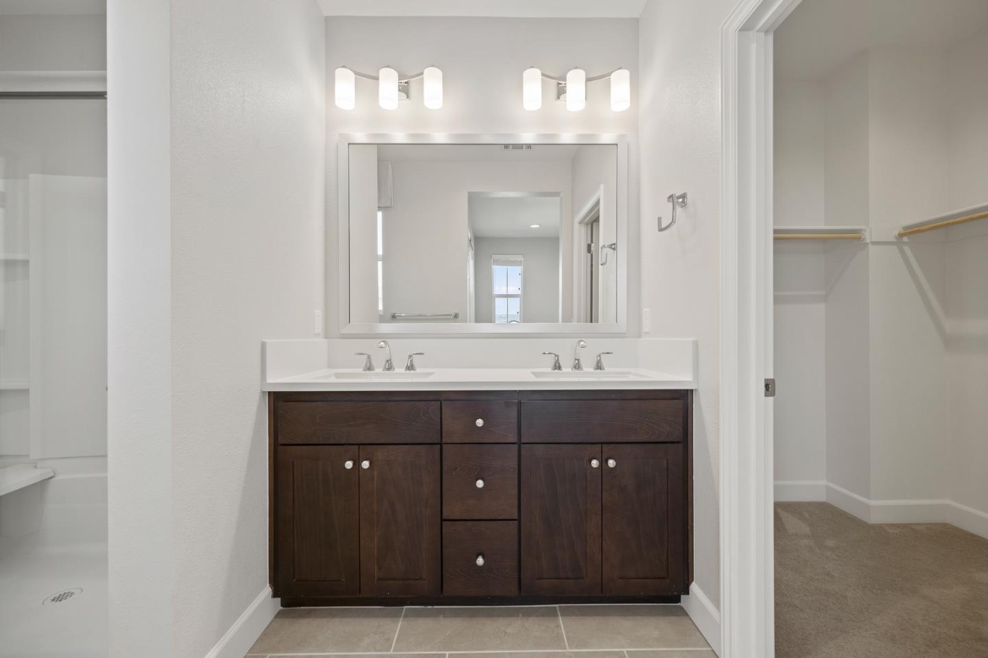 Detail Gallery Image 15 of 23 For 2981 Abrams Dr, Marina,  CA 93933 - 3 Beds | 2/1 Baths