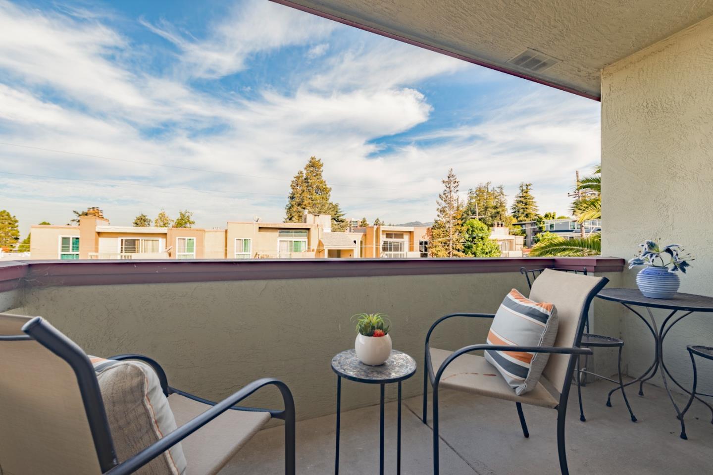 Detail Gallery Image 25 of 29 For 127 Bayo Vista #306,  Piedmont,  CA 94611 - 2 Beds | 2 Baths