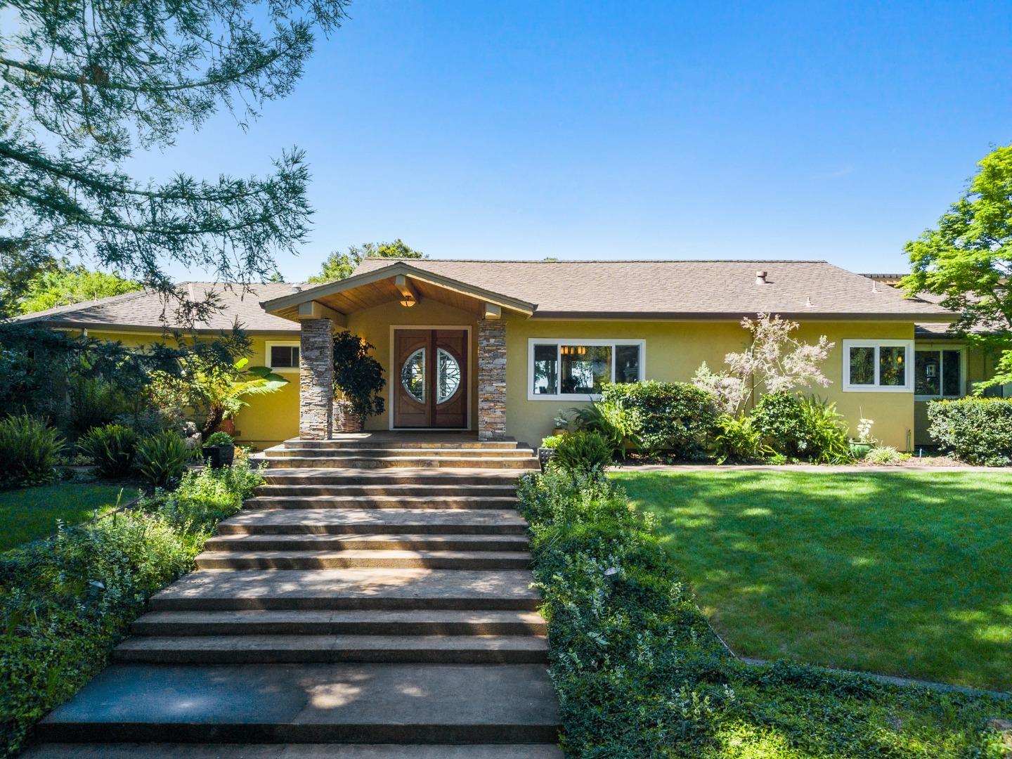 Detail Gallery Image 2 of 104 For 350 Corralitos Ridge Rd, Watsonville,  CA 95076 - 4 Beds | 3 Baths