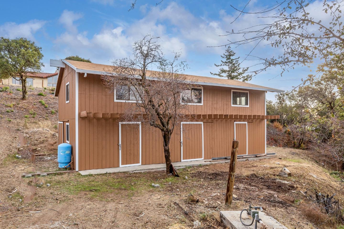 Detail Gallery Image 28 of 64 For 16420 Soda Springs Rd, Los Gatos,  CA 95033 - 5 Beds | 2/1 Baths