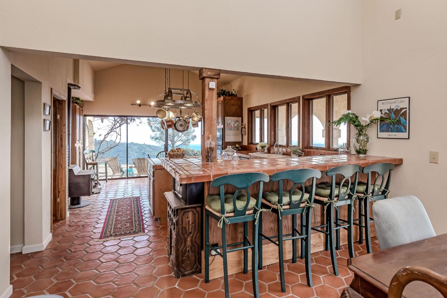 Detail Gallery Image 9 of 64 For 16420 Soda Springs Rd, Los Gatos,  CA 95033 - 5 Beds | 2/1 Baths