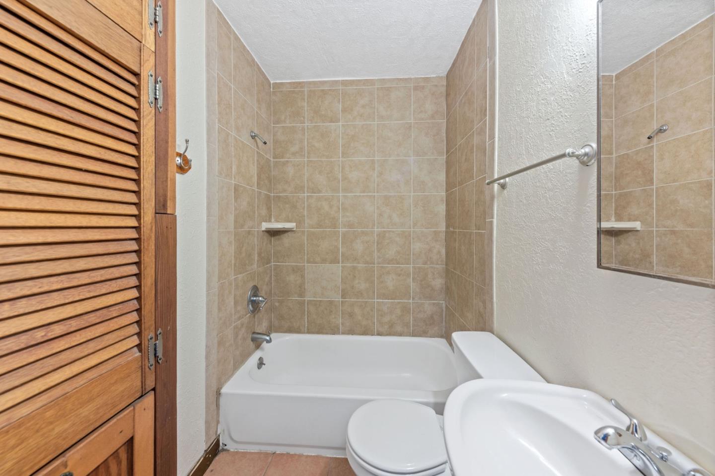 Detail Gallery Image 31 of 50 For 4724 Virginia Ave, Oakland,  CA 94619 - 3 Beds | 2 Baths