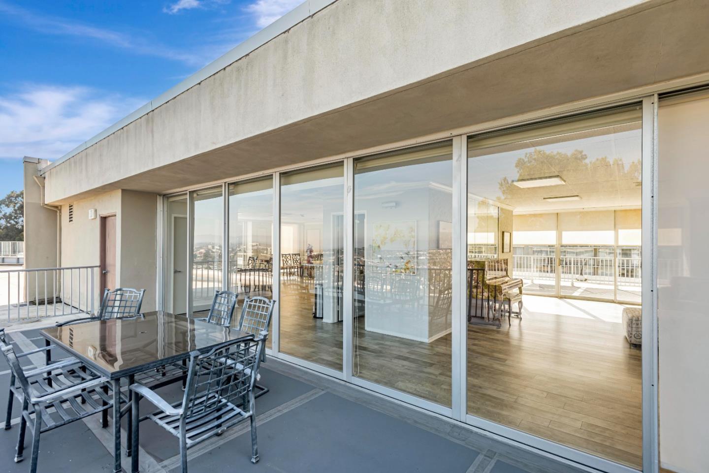 Detail Gallery Image 41 of 52 For 400 Davey Glen Rd #4322,  Belmont,  CA 94002 - 3 Beds | 2 Baths