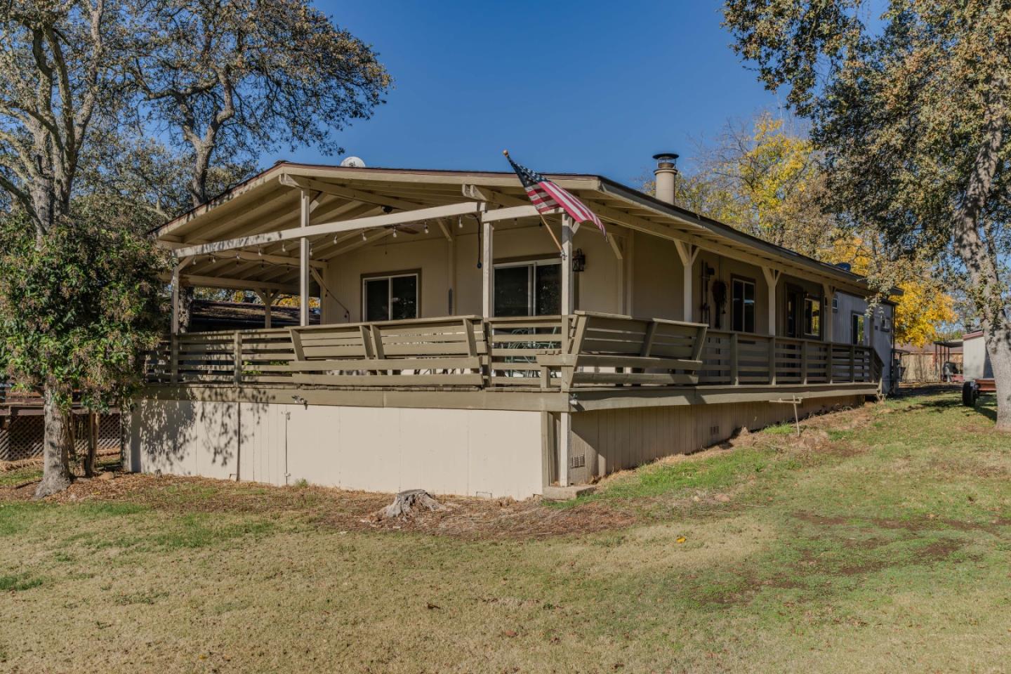 Detail Gallery Image 1 of 51 For 2000 Camanche #235,  Ione,  CA 95640 - 3 Beds | 2 Baths