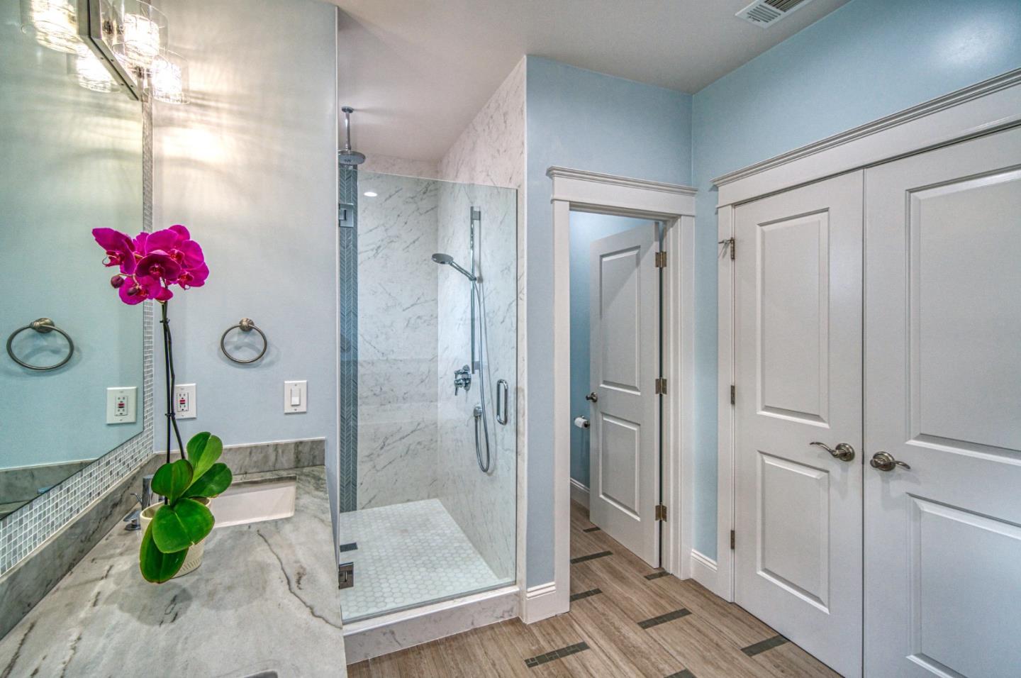 Detail Gallery Image 20 of 22 For 18600 Barnhart Ave, Cupertino,  CA 95014 - 5 Beds | 4/1 Baths