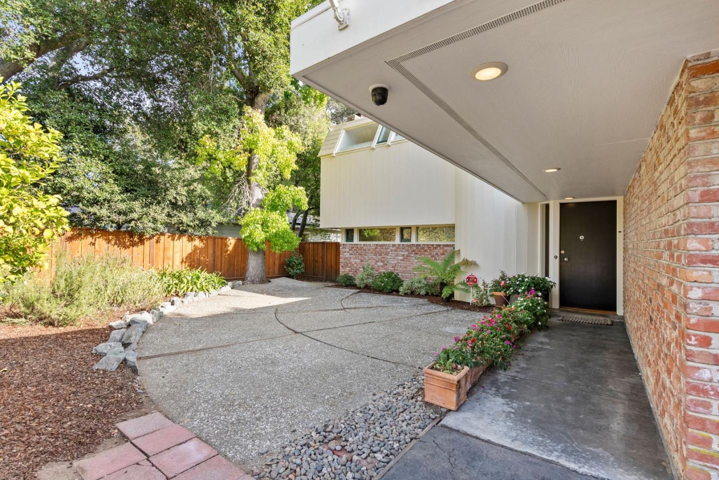 Detail Gallery Image 6 of 38 For 1507 Ralston Ave, Belmont,  CA 94002 - 3 Beds | 2/1 Baths