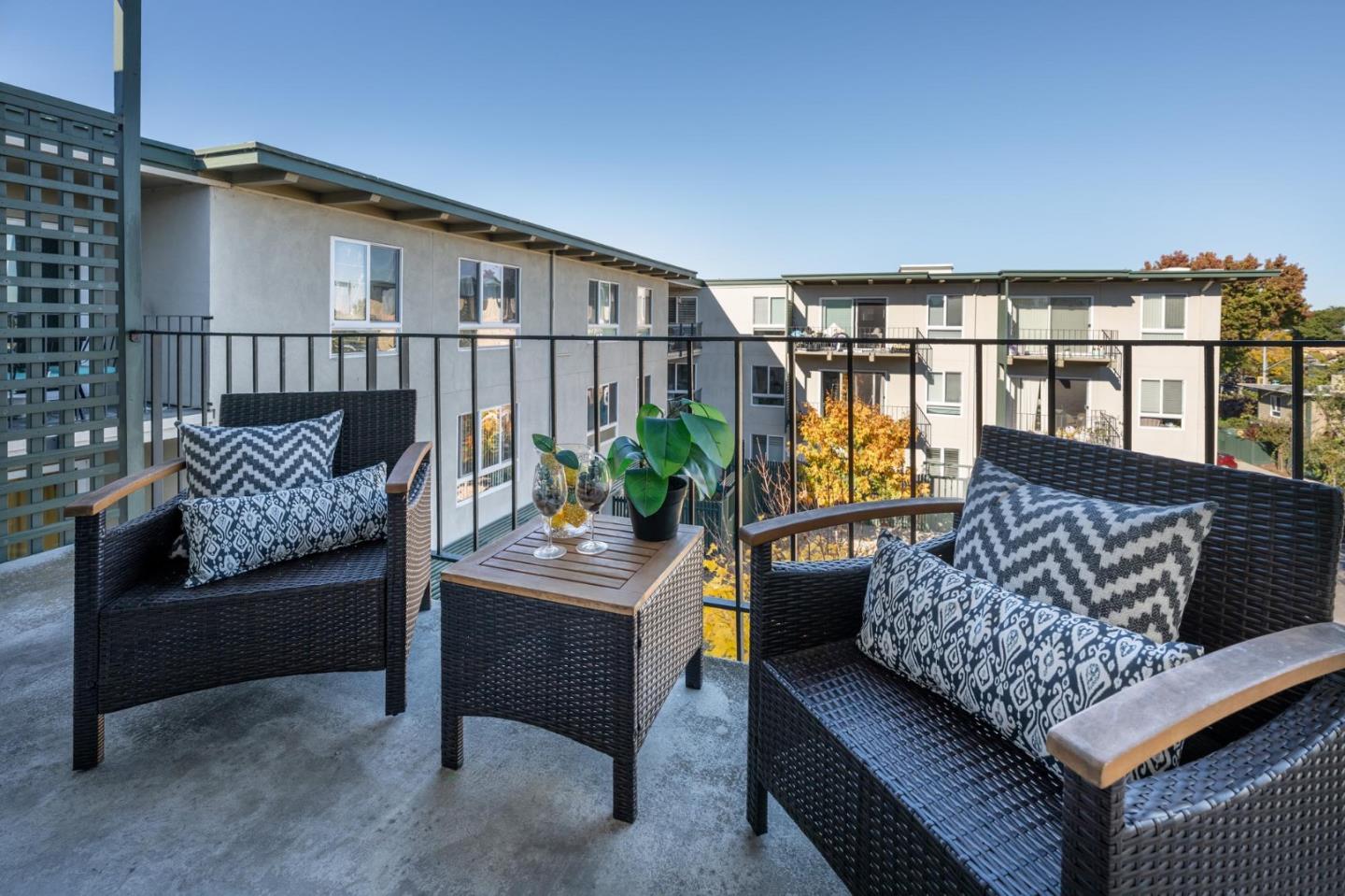 Detail Gallery Image 13 of 34 For 845 N Humboldt St #403,  San Mateo,  CA 94401 - 1 Beds | 1 Baths