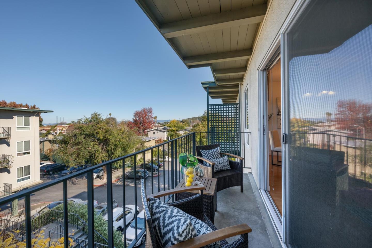 Detail Gallery Image 14 of 34 For 845 N Humboldt St #403,  San Mateo,  CA 94401 - 1 Beds | 1 Baths