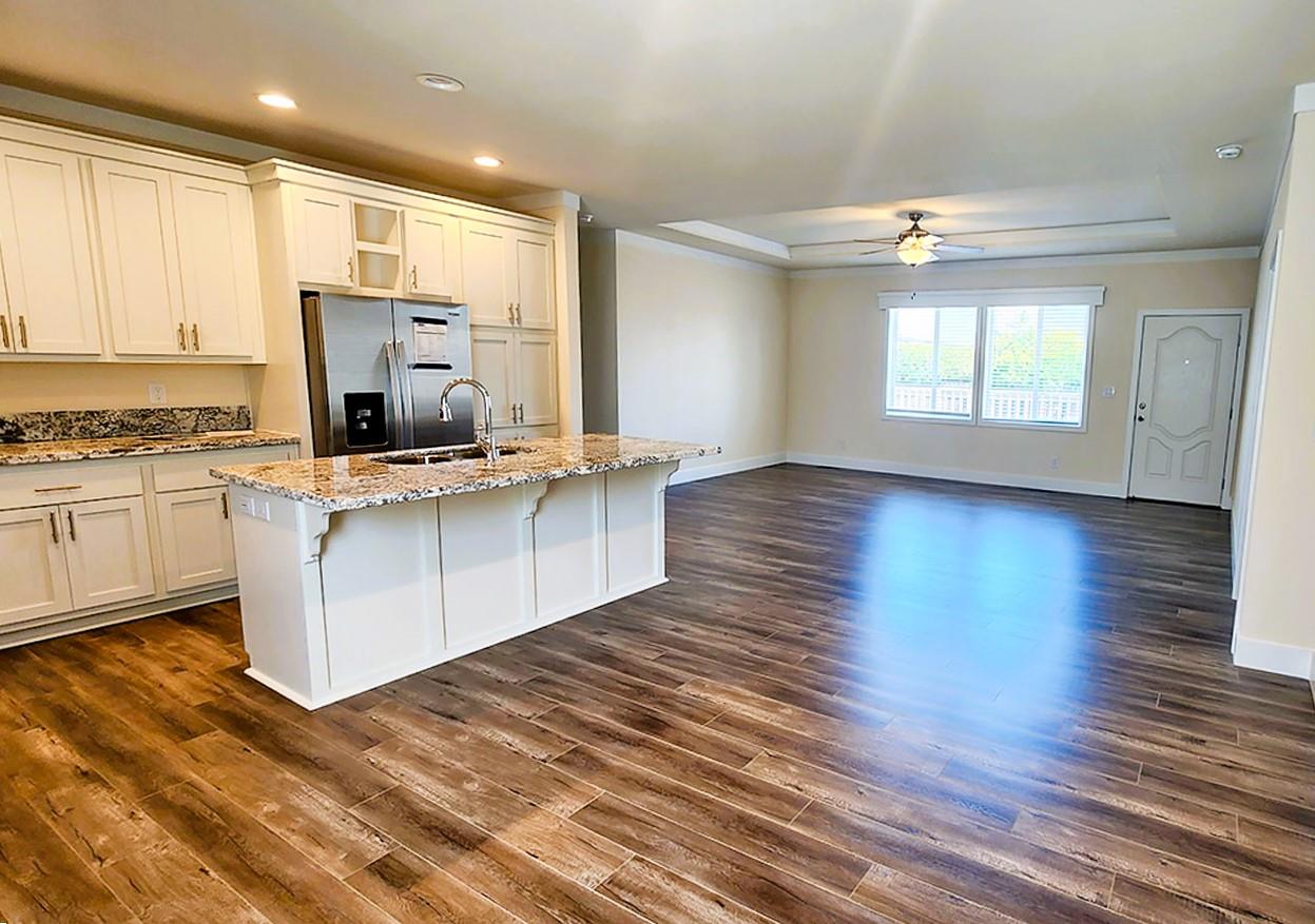 Detail Gallery Image 7 of 8 For 1225 Vienna Dr #727,  Sunnyvale,  CA 94089 - 2 Beds | 3 Baths