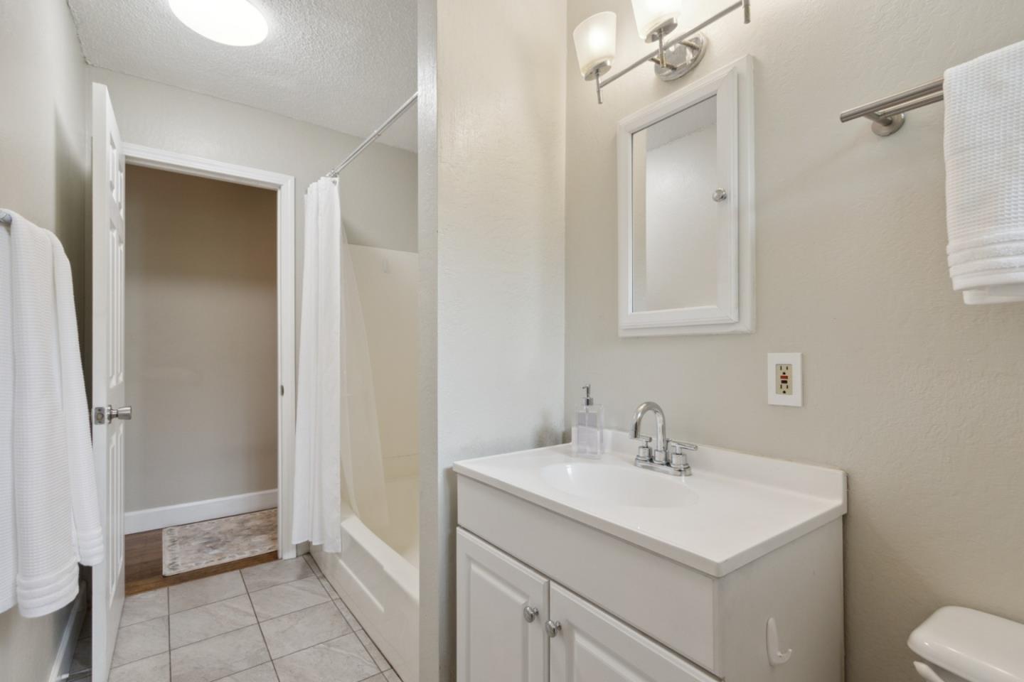 Detail Gallery Image 25 of 47 For 795 Cotton Tail Ave, San Jose,  CA 95116 - 4 Beds | 2 Baths