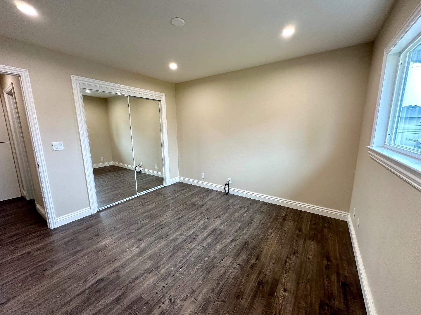 Detail Gallery Image 12 of 17 For 164 Echo Ave #4,  Campbell,  CA 95008 - 2 Beds | 1 Baths