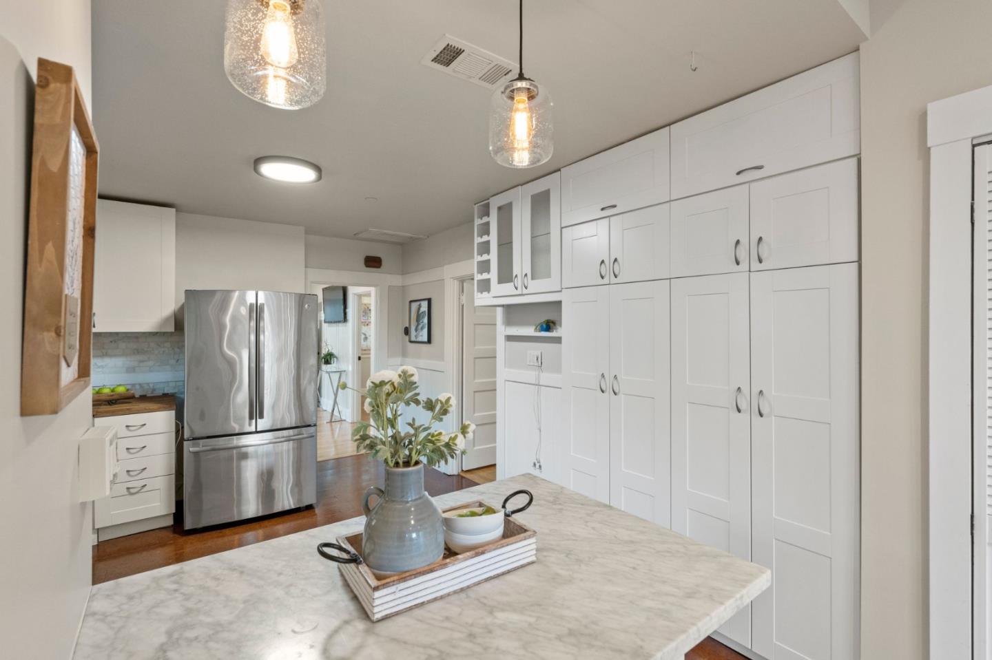 Detail Gallery Image 17 of 49 For 915 E 5th Ave, San Mateo,  CA 94402 - 3 Beds | 2/1 Baths