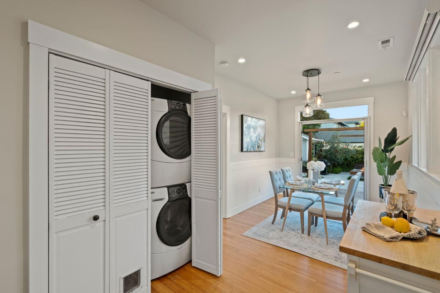 Detail Gallery Image 22 of 49 For 915 E 5th Ave, San Mateo,  CA 94402 - 3 Beds | 2/1 Baths