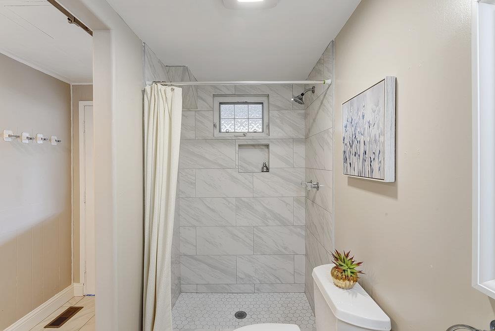 Detail Gallery Image 21 of 48 For 70 Cherry Blossom Ln #70,  Aptos,  CA 95003 - 3 Beds | 2 Baths