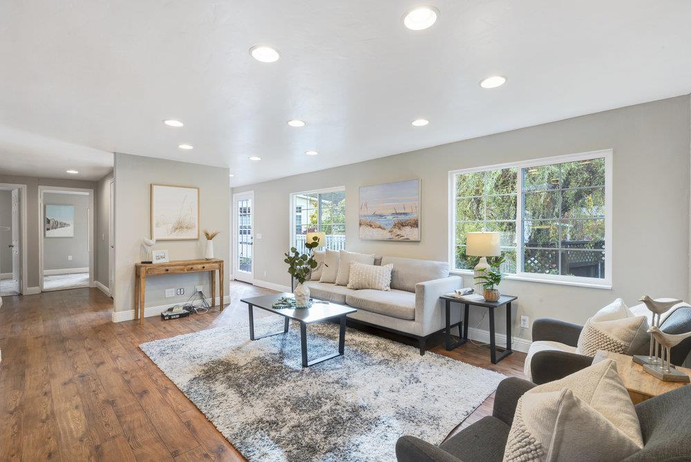 Detail Gallery Image 5 of 48 For 70 Cherry Blossom Ln #70,  Aptos,  CA 95003 - 3 Beds | 2 Baths