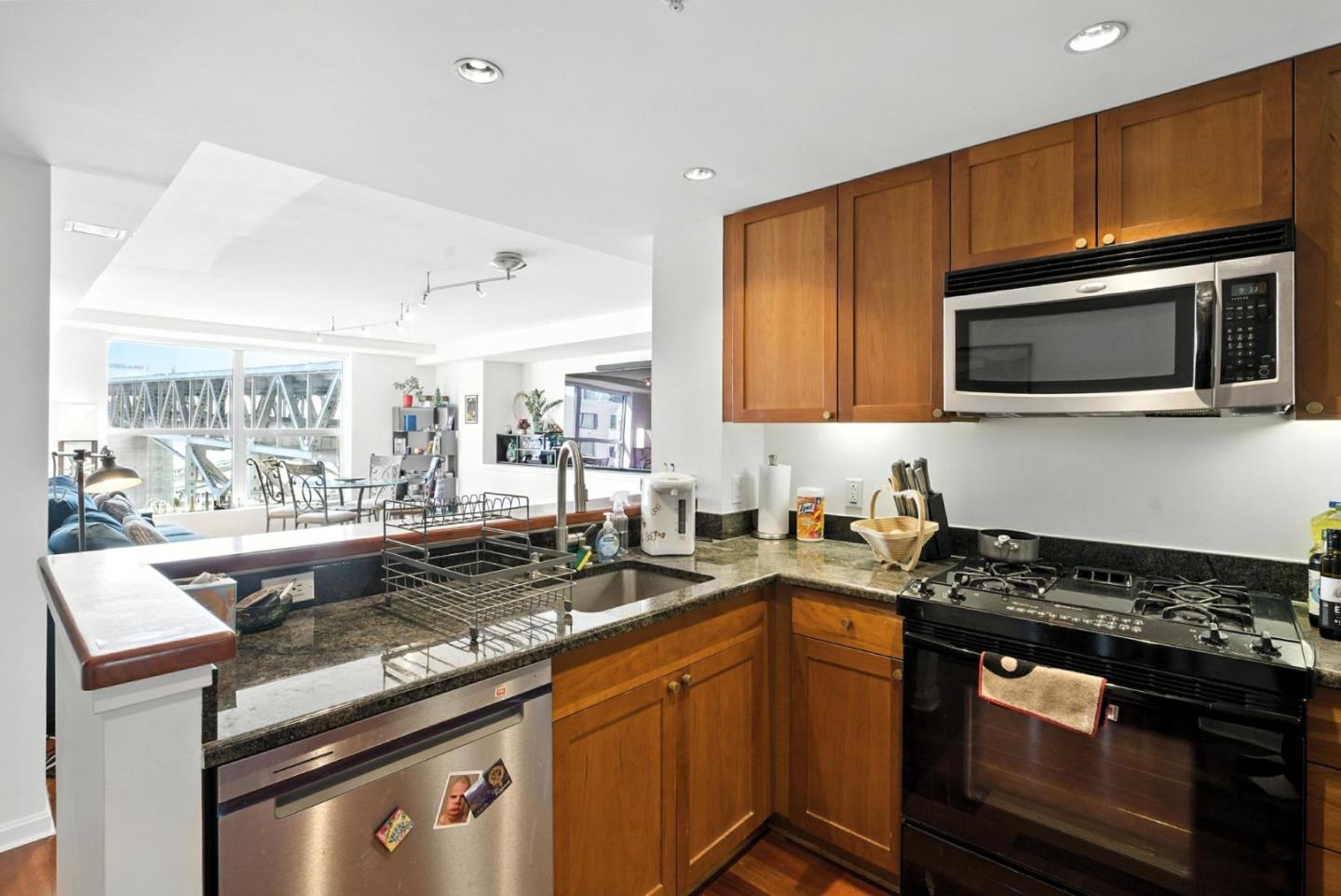 Detail Gallery Image 11 of 62 For 400 Beale St #1413,  San Francisco,  CA 94105 - 1 Beds | 1 Baths