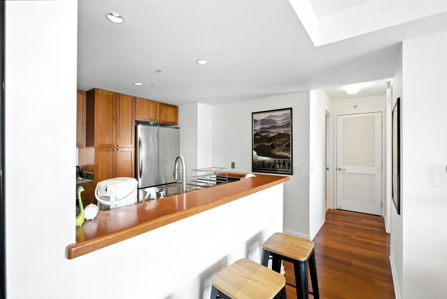 Detail Gallery Image 3 of 62 For 400 Beale St #1413,  San Francisco,  CA 94105 - 1 Beds | 1 Baths