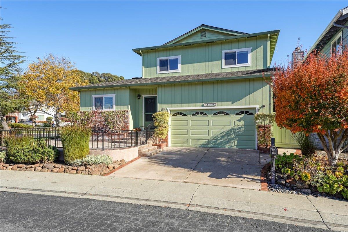 Detail Gallery Image 1 of 35 For 2840 Wimbledon Dr, Aptos,  CA 95003 - 3 Beds | 2/1 Baths