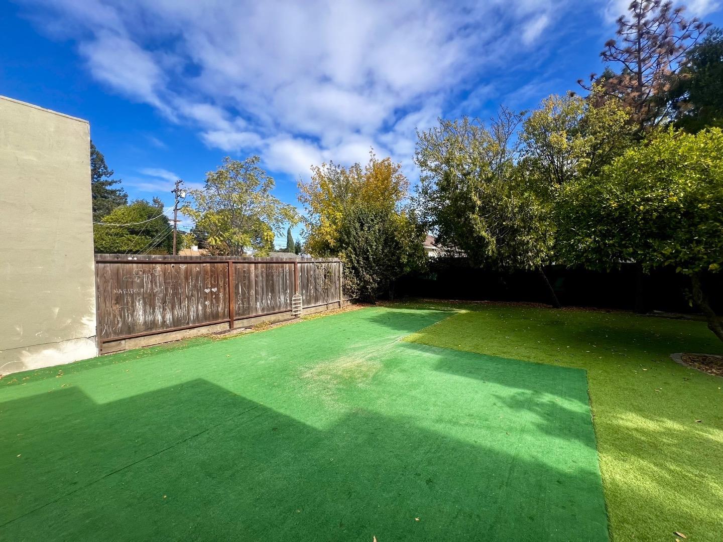 Detail Gallery Image 13 of 15 For 1518 Stafford St, Redwood City,  CA 94063 - 3 Beds | 1/1 Baths