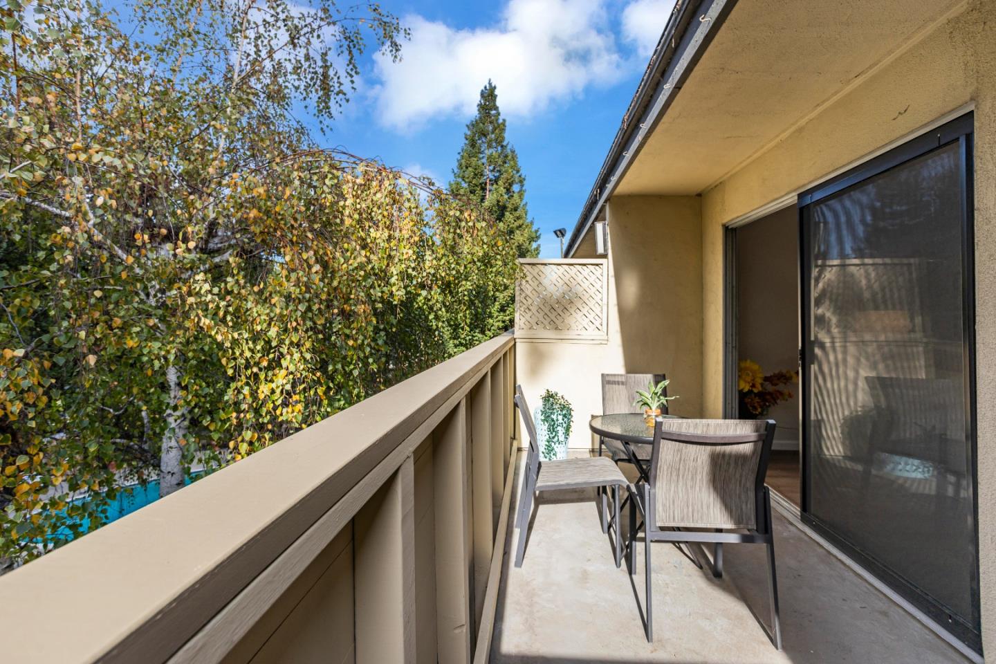 Detail Gallery Image 34 of 66 For 1033 Crestview Dr #309,  Mountain View,  CA 94040 - 2 Beds | 2 Baths