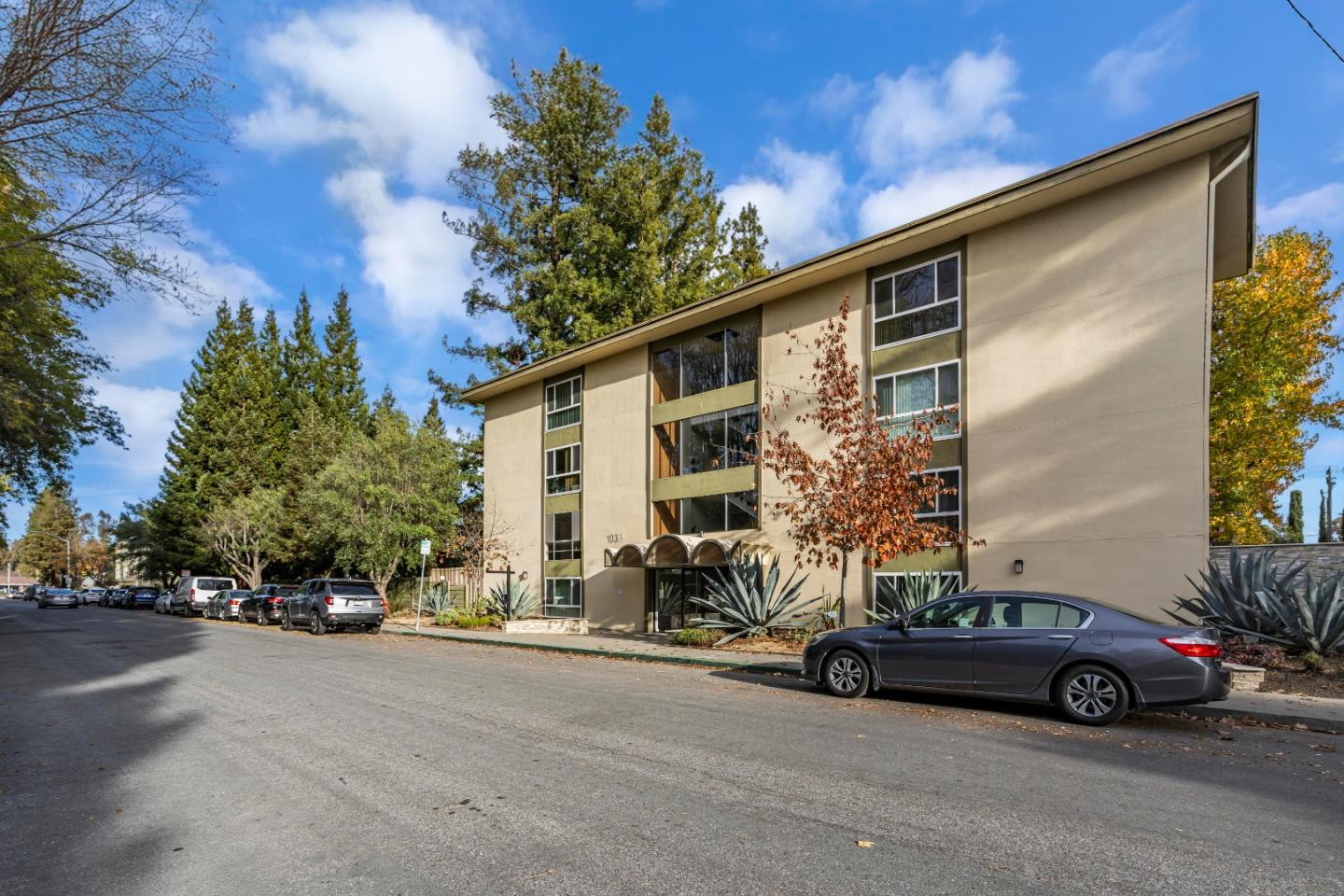 Detail Gallery Image 61 of 66 For 1033 Crestview Dr #309,  Mountain View,  CA 94040 - 2 Beds | 2 Baths