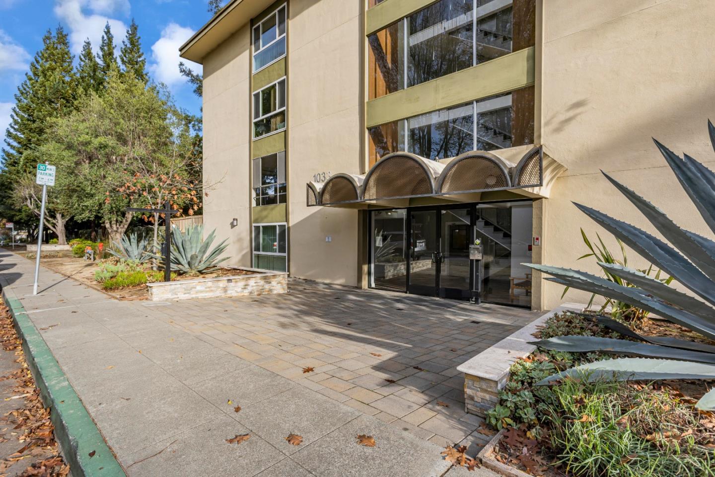 Detail Gallery Image 63 of 66 For 1033 Crestview Dr #309,  Mountain View,  CA 94040 - 2 Beds | 2 Baths