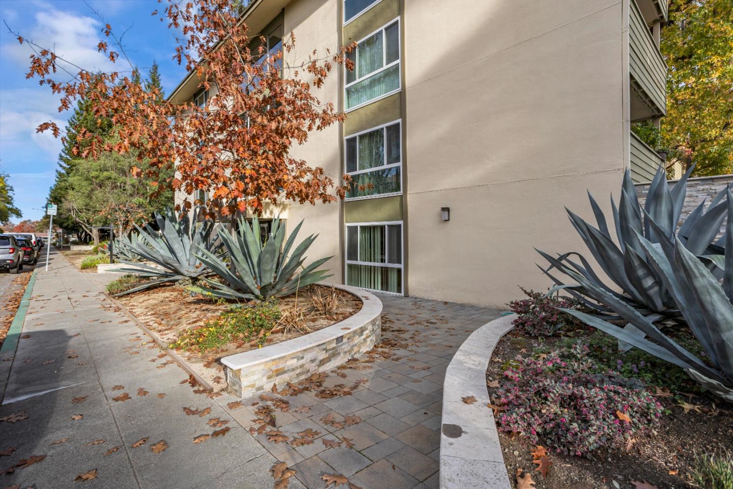 Detail Gallery Image 65 of 66 For 1033 Crestview Dr #309,  Mountain View,  CA 94040 - 2 Beds | 2 Baths